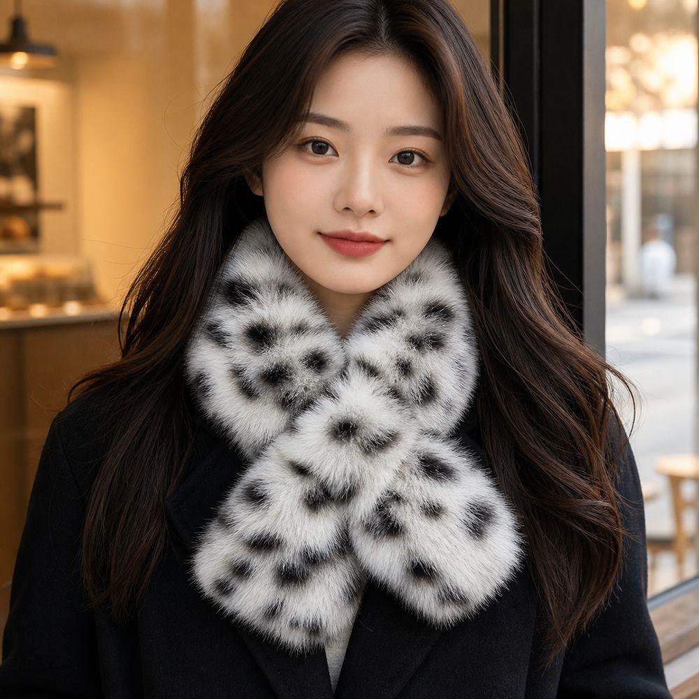 Crossover Pull Through Scarf Leopard Print Winter Neck Warmer New Plush Neck Scarf Daily Outfits