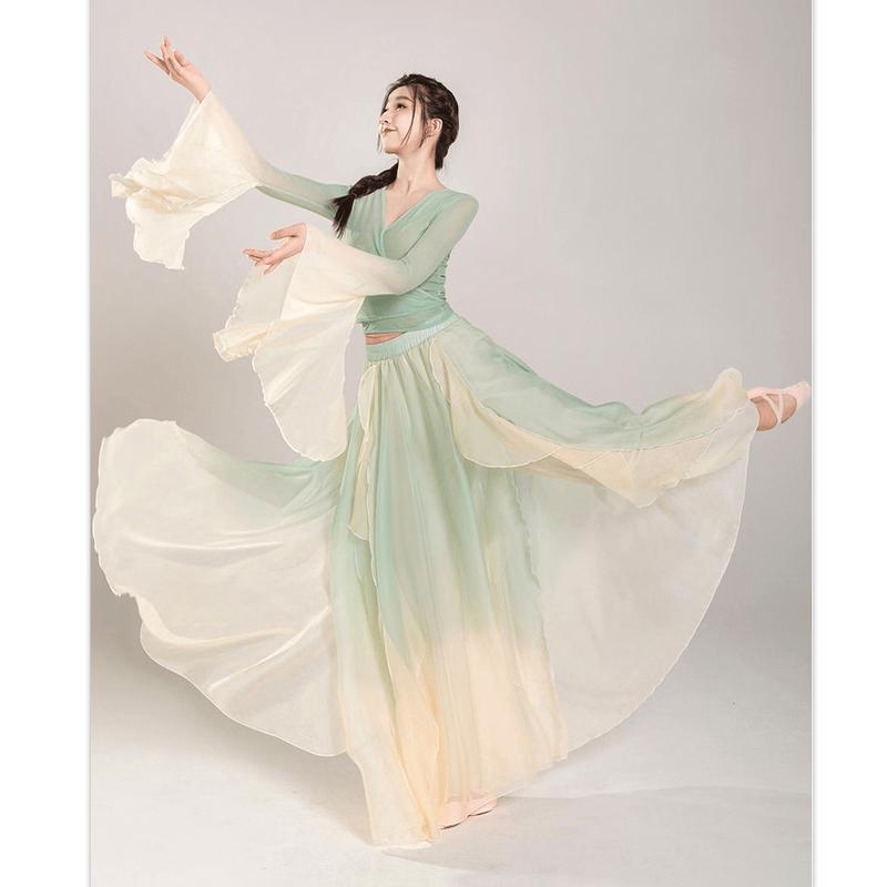 Women's Flowing Classical Chinese Dance Performance Dress
