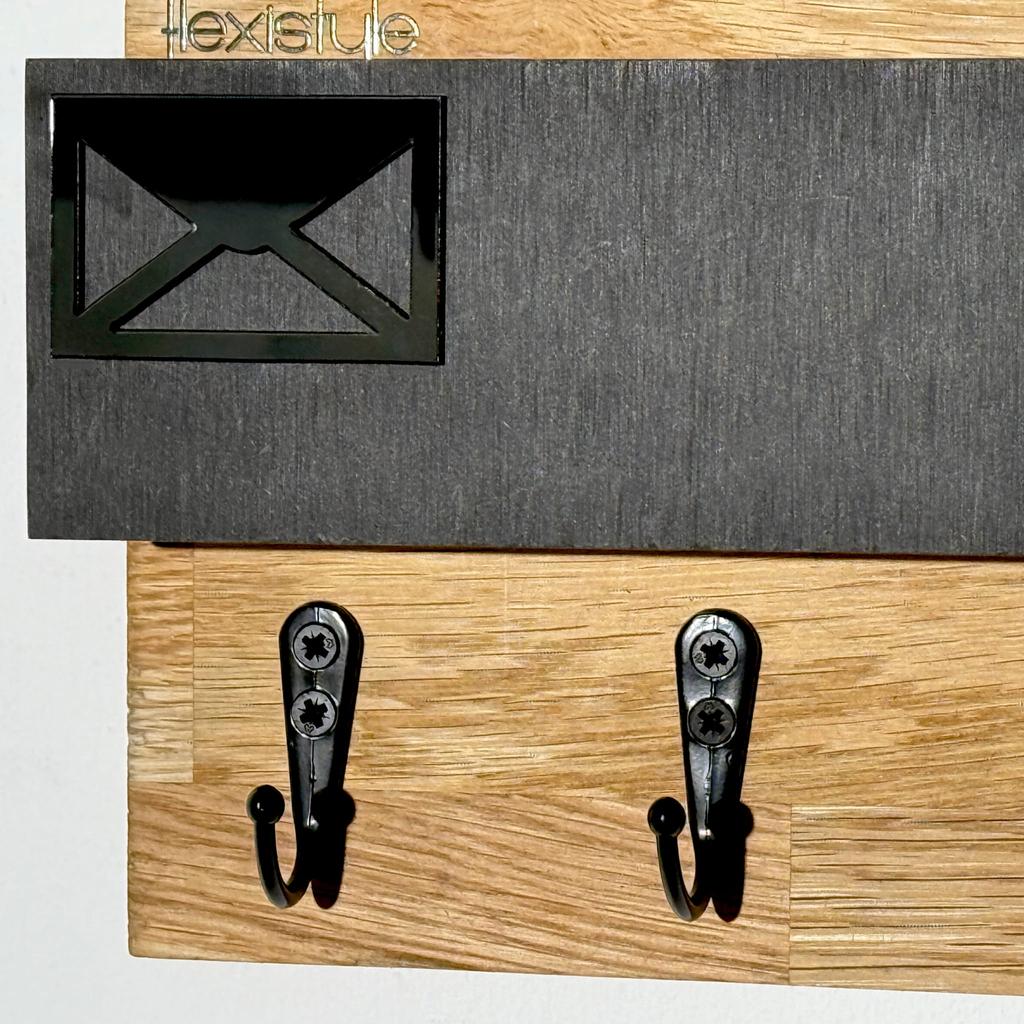 Wooden key hanger 30cm