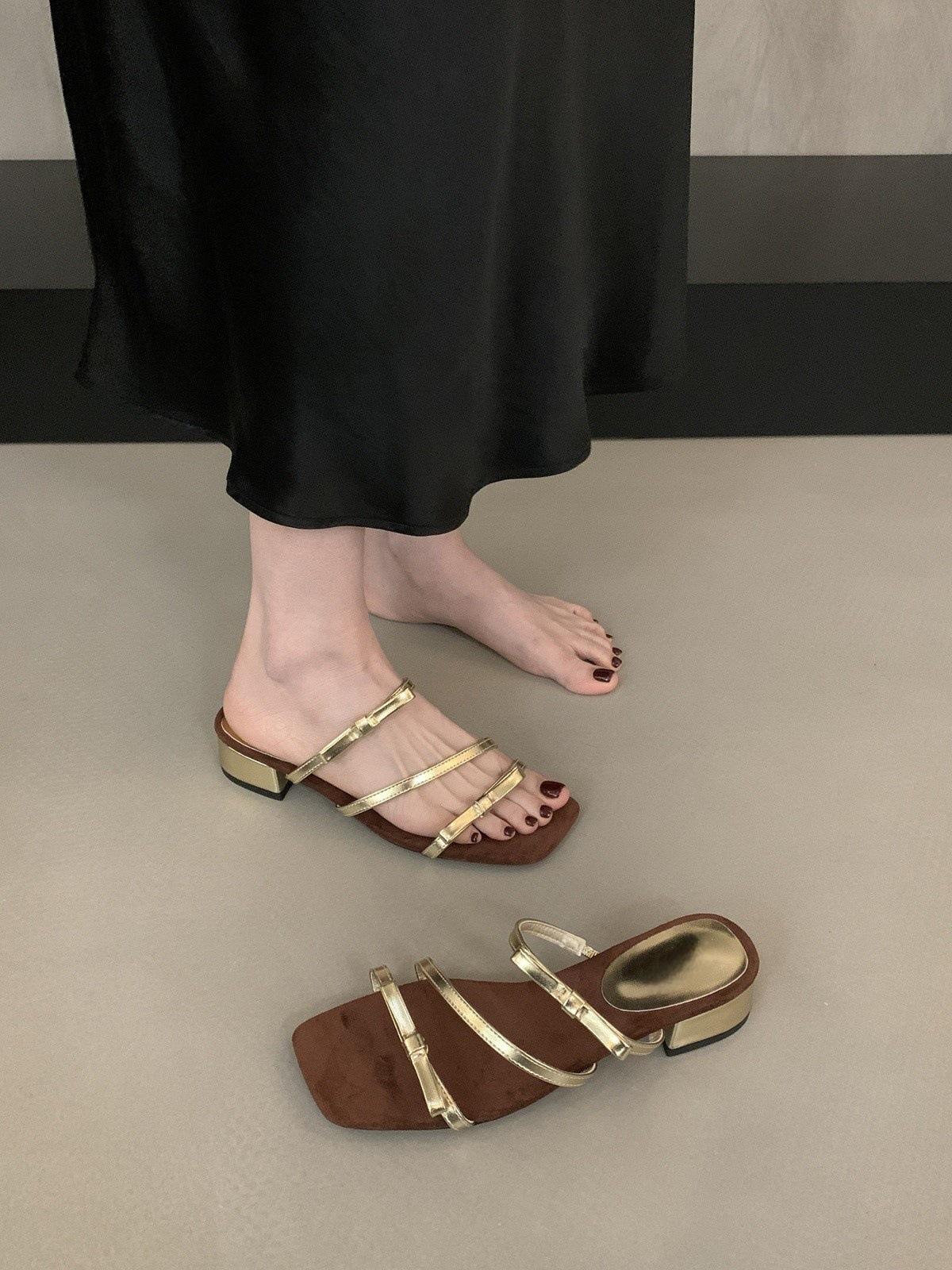 

French thick heel silver thin belt cool slippers women s shoes wear 2025 new summer skirt fairy sandals 39