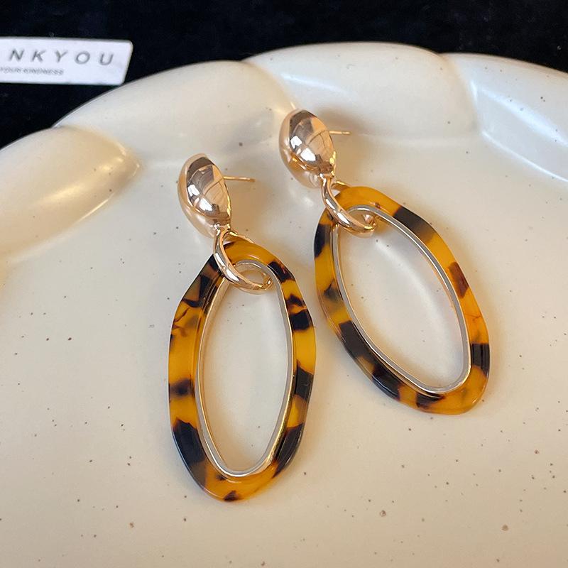 French Retro Round Flat Resin Tassel Earrings Earrings Fashion Versatile Earrings