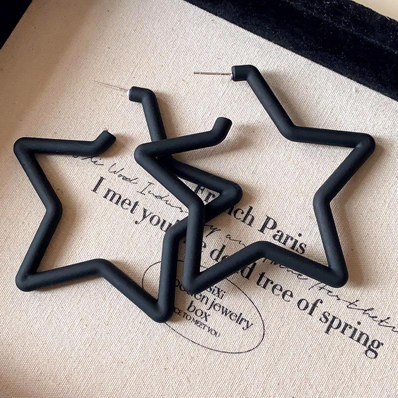 

Silver Needle Minimalist Star Hoop Earrings - Unique Fashion Statement