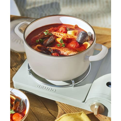BRUNO 20cm Deep Enamel Pot with Lid, Induction, Direct Heat, and Gas Compatible, Fuji Enamel Collaboration, Blue-Green (BHK280-BGR)
