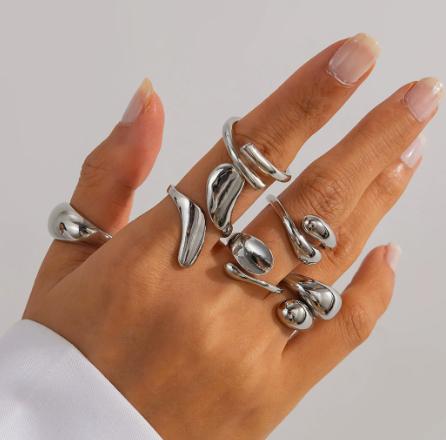 Baroque Lady Pearl Ring Set