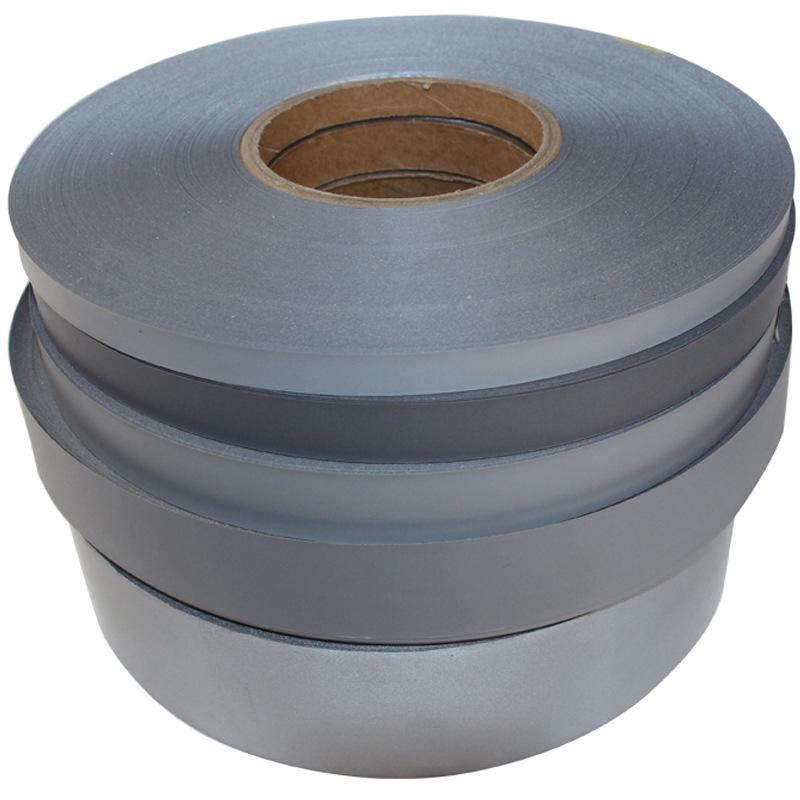 High-visibility Heat-applied Reflective Tape for Nighttime Traffic Warning, Directly Heat-pressed Onto Clothing.