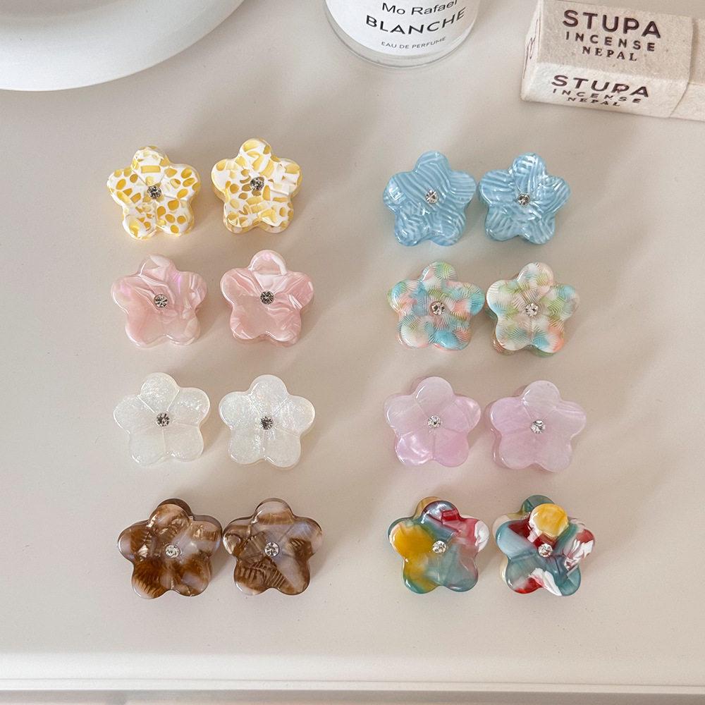 Korean Style Girly Bangs Claw Clip: Versatile Acetate Princess Shark Clip