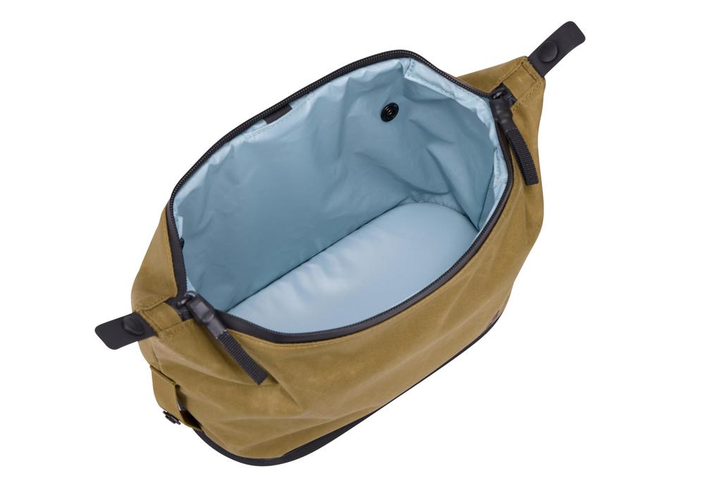 Thule Aion Nutria Toiletry Bag, 5L, with Expandable Sides, Wipeable, and Water Resistant Design, 3205228