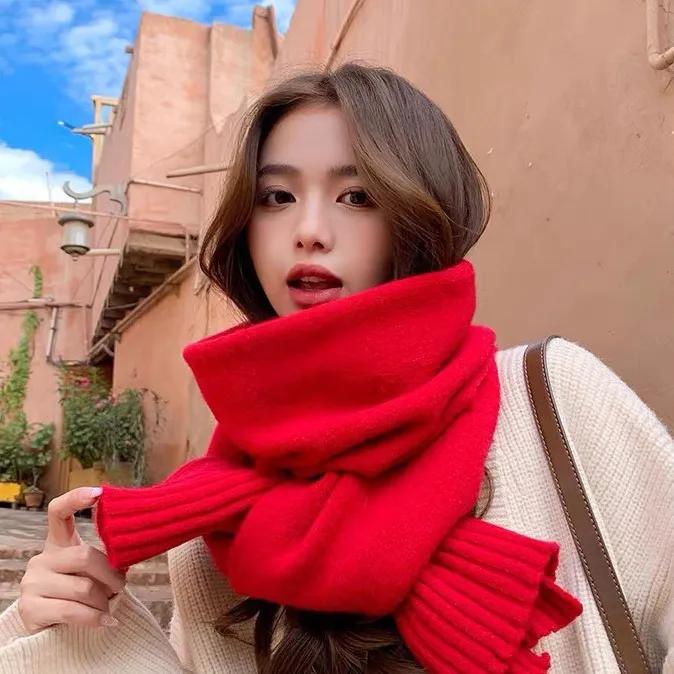 

WTEMPO Женские утолщенные ветрозащитные, морозостойкие, универсальные повседневные шарфы, однотонные зимние длинные теплые вязаные шарфы One Size красный