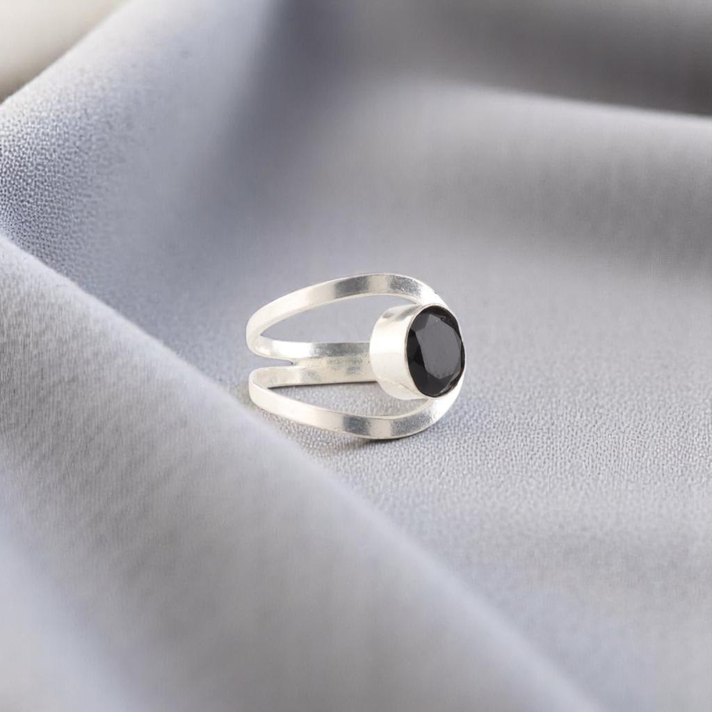 Black Onyx Gemstone 925 Sterling Silver Jewelry Handcrafted Ring Gift For Women RR-68-17