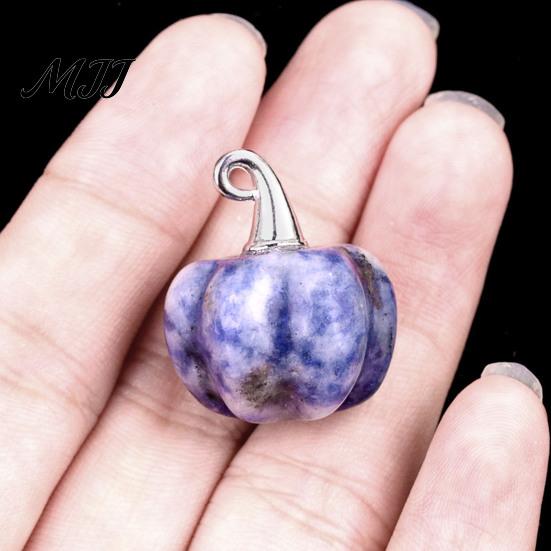 Versatile Seasonal Accents Natural Crystal Pumpkin Pendant, Mini Carved Stone Charm with Window Display Ornaments Metal Hook, Halloween Micro