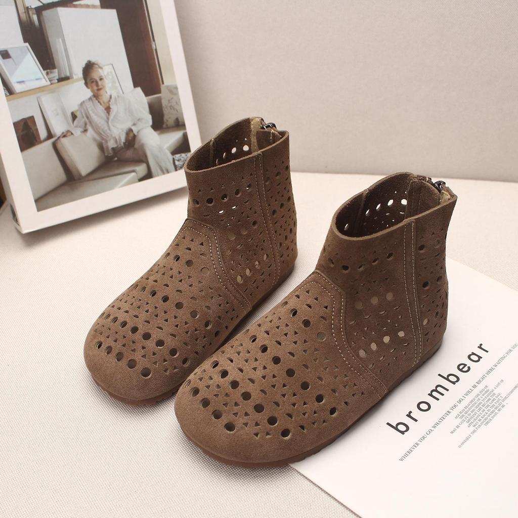 2026 Summer Korean Style Fashionable Girls' Short Boots - Breathable Hollow Sandals for Toddlers with Soft Soles