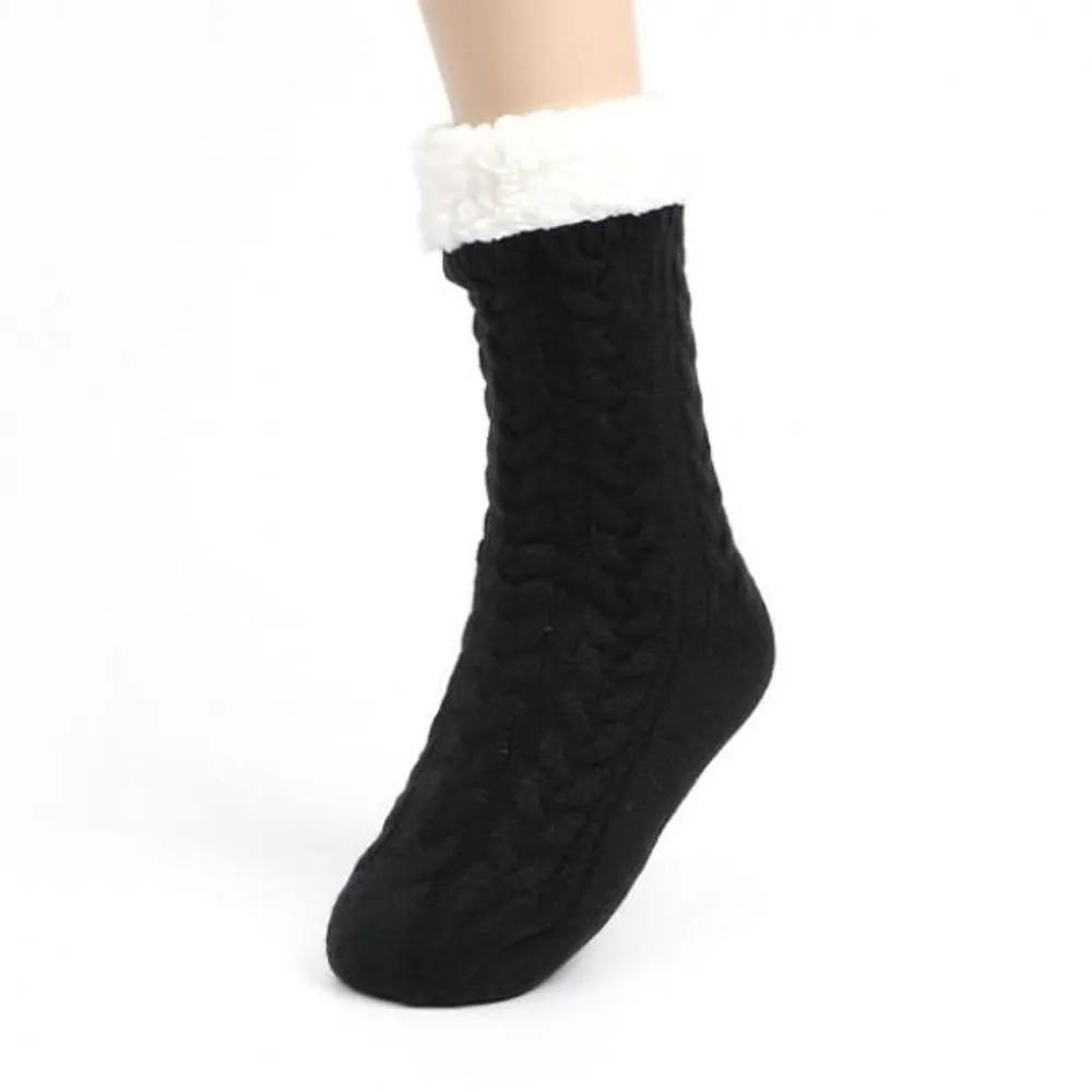 With Market Cable Knit Long Sleep Socks (Black)