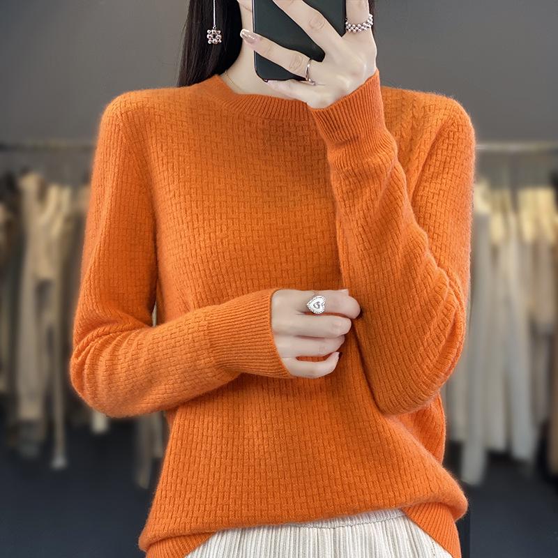 Women's Soft Wool Round Neck Sweater - 100% Pure Wool, Long Sleeve, Fluffy Knit, Autumn/Winter 2023