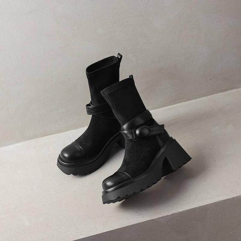 Autumn and winter women's platform knight boots Korean version of high-heeled large-size women's boots round head comfortable sleeve new medium