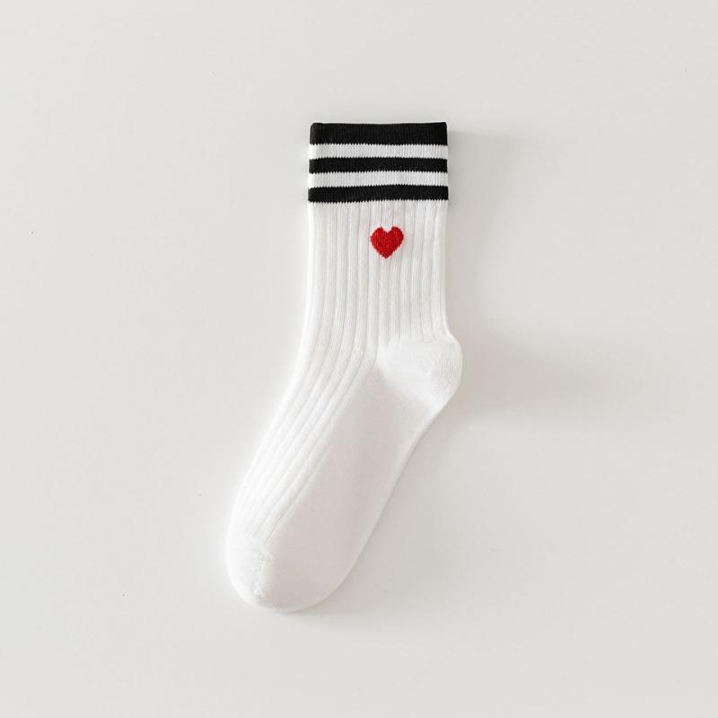 Female Autumn and Winter New Stripe Three Bar Cotton Preppy Style Love Boneless Tube Socks