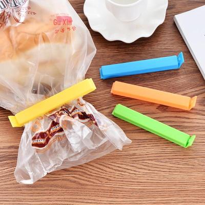 Bunte Verschlussklammern aus Kunststoff für Snacks und Tee
