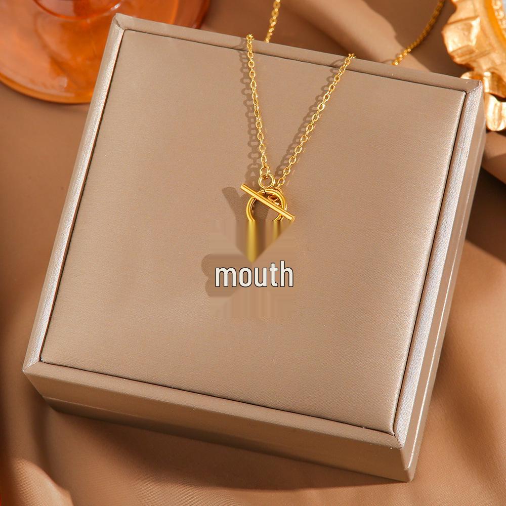 Exquisite 18K Gold-Plated Titanium Steel Necklace - Women's Clavicle Chain Jewelry, Fade-Resistant