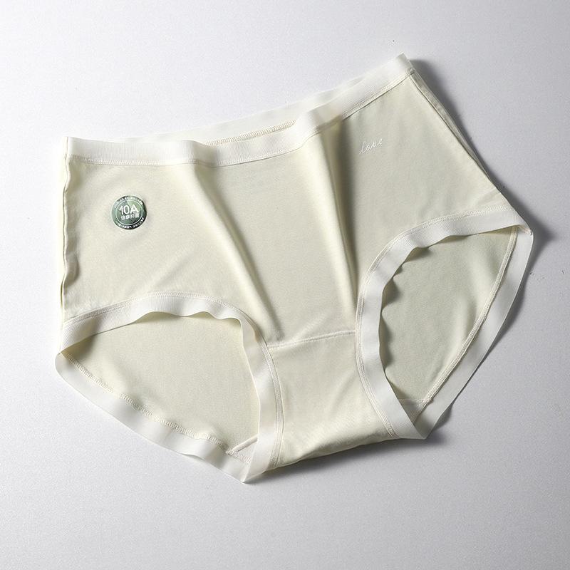 Women's Spring and Autumn Pure Cotton Middle Waist 10A Class Antibacterial Briefs