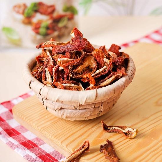 Urban Platter Sun Dried Tomato, 100g