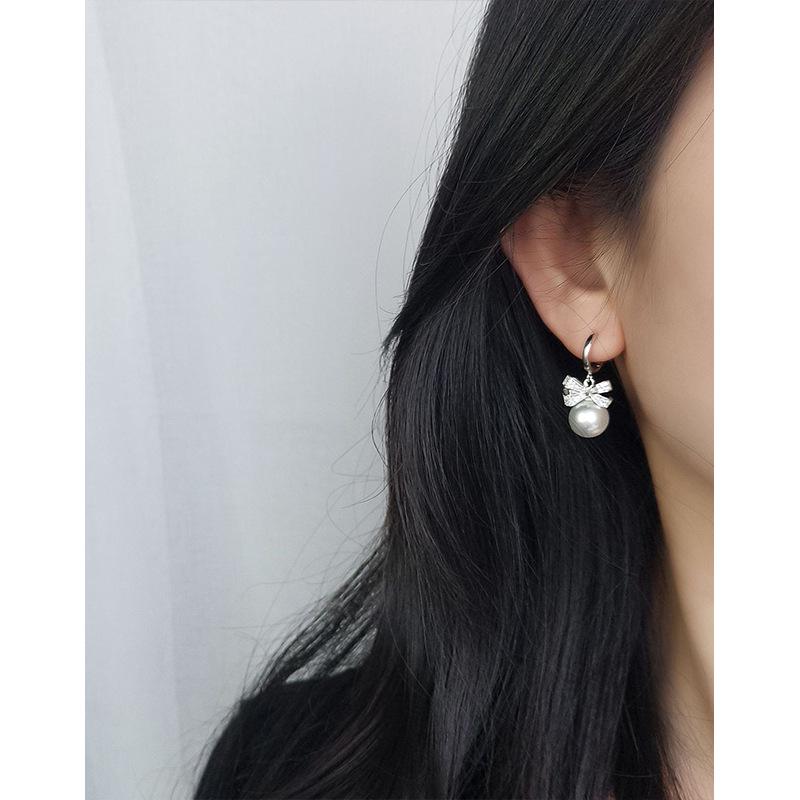 S925 Sterling Silver Bowknot Pearl Earrings - Elegant, Versatile Women's Stud Dangle