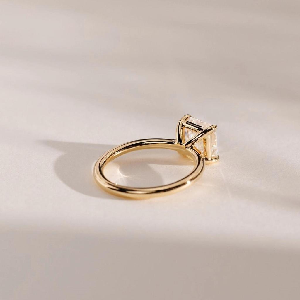 Women’s Princess Cut Moissanite Solitaire Ring, Gold Plated Band with Square White Stone, Elegant Engagement Style Jewelry Gift for Her