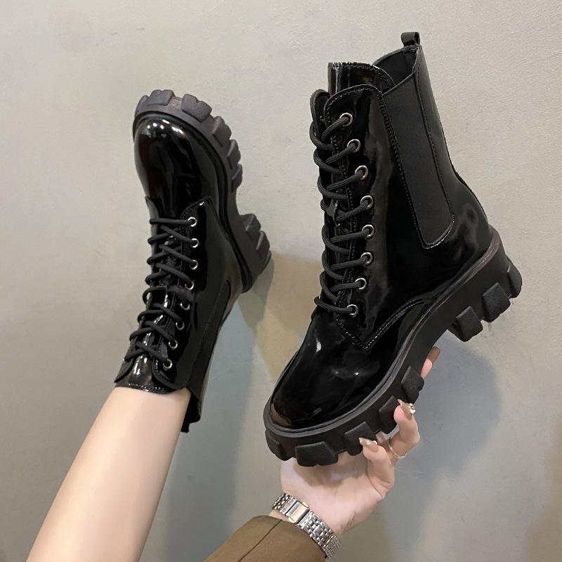 Martin boots women's British style 2025 new models in cool fashion black small short boots thick heel large size women's boots