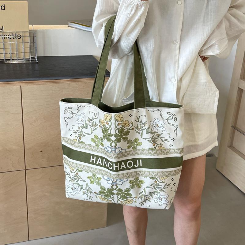 Сумка через плечо с принтом — фото 3