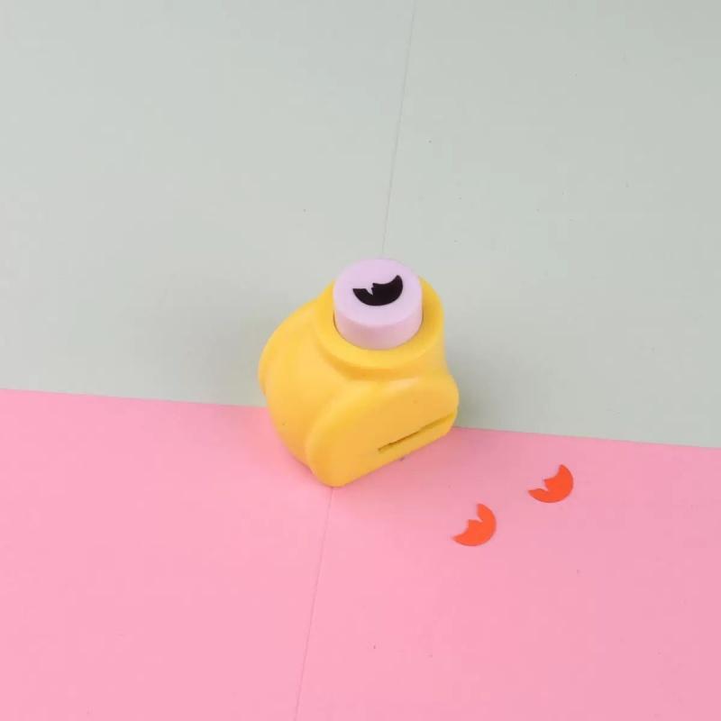 1pcs Mini Embossing Punch Handmade Paper Cutting Punch Suitable for DIY Paper Card Greeting Card Birthday Card Making