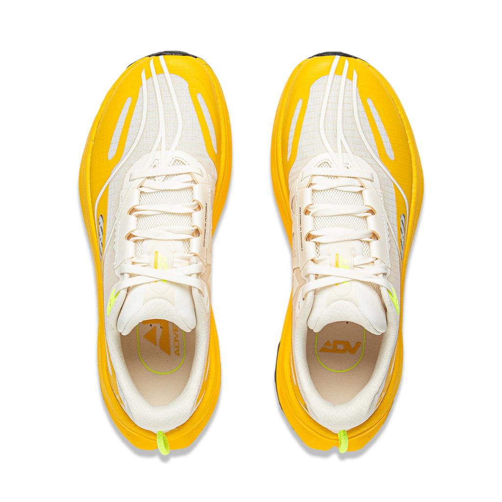 New LiNing De Lu Slip Resistant, Abrasion Resistant, Cushioning, Rebound Low Top Trail Running Shoes Women's Beige Yellow ARNV010-1