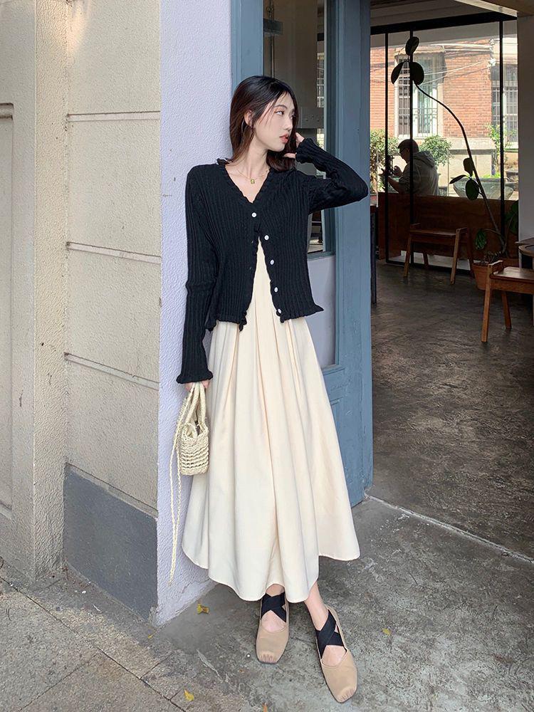 Women's Summer 2024 Sleeveless French-Inspired Pleated Waist Sling Dress
