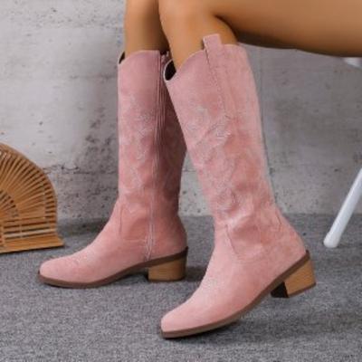 Sapatos de salto grosso fazem você parecer mais magra, Botas longas de cano alto que não chegam ao joelho, Botas retrô bordadas, Estilo retrô
