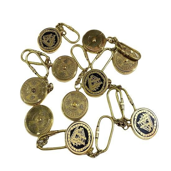 

50 Штук Латунь 50 Років (2000-2050 роки) Вічний календар та Світовий час Брелок Колекційний Латунний Брелок Кільце для Ключів для Подарунка