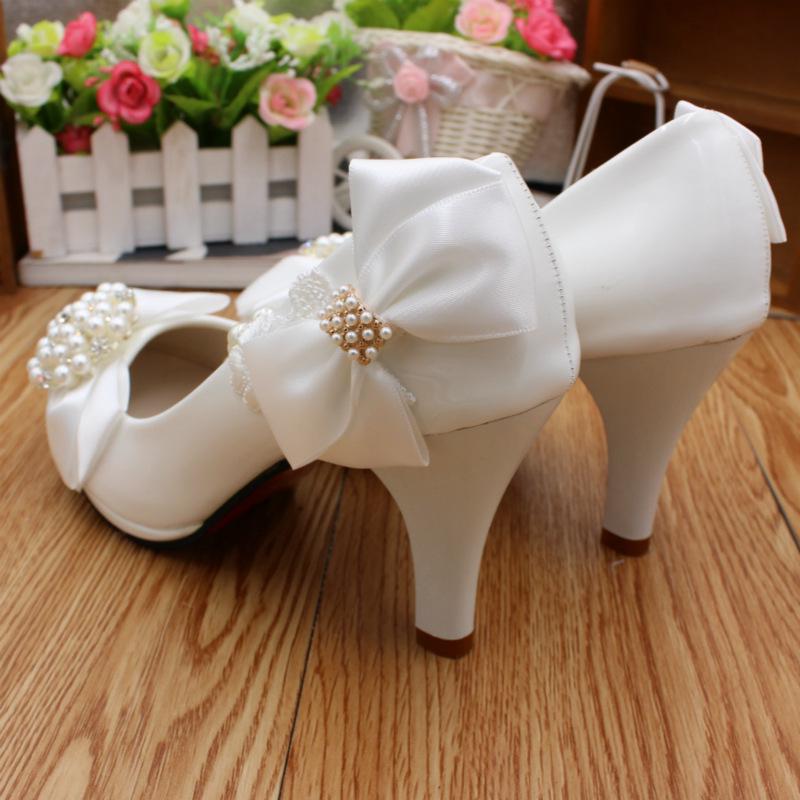 Star Cat White Plus Size High Heel Wedding Shoes with Bowknot for Women - Fashionable and Elegant.