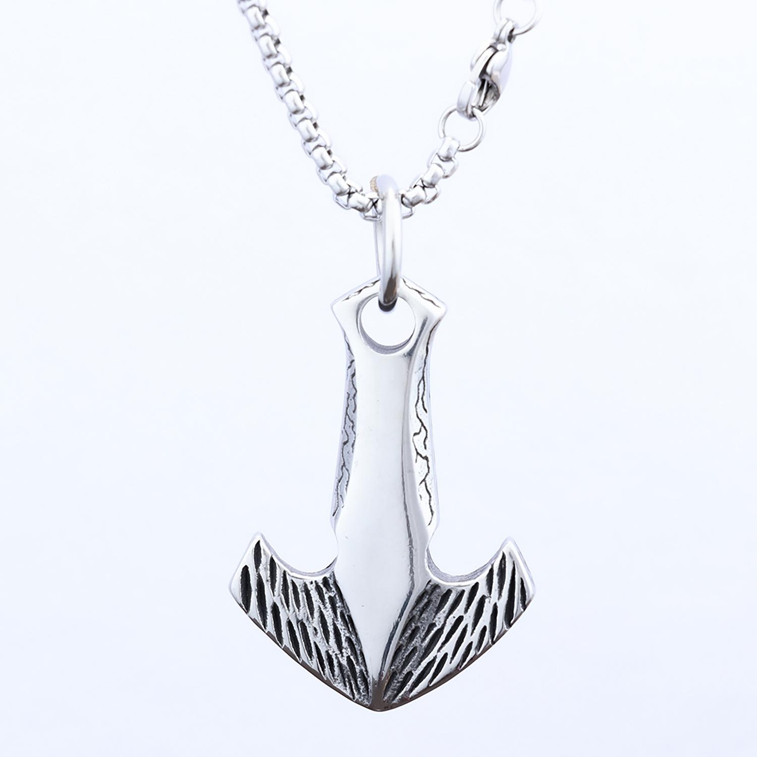 Nautical culture anchor-shaped titanium steel pendant, retro trend simple accessories pendant jewelry