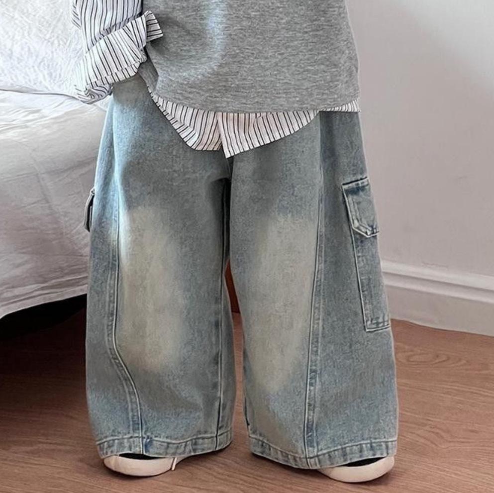 Trendy Children's Spring/Autumn Jeans - Cool, Casual, Loose Straight-Leg Overalls