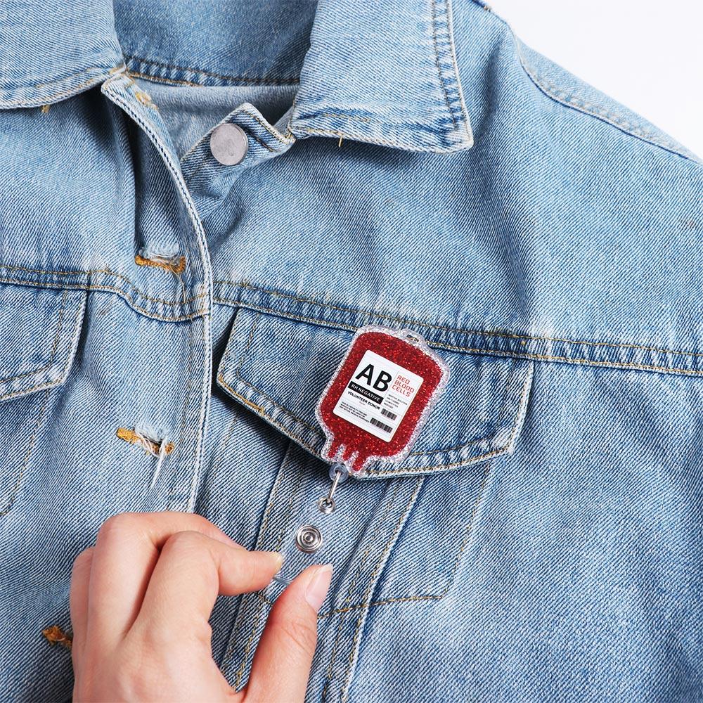 

Easy To Pull Buckle Retractable Badge Reel Business Card Holder Accessories Style D