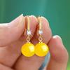Exquisite Mode Silberfarbe Wasser Imitationsperlen Hängeohrringe für Damen Glänzende Rote Grüne Runde Ohrringe Schmuck Geschenk 2025