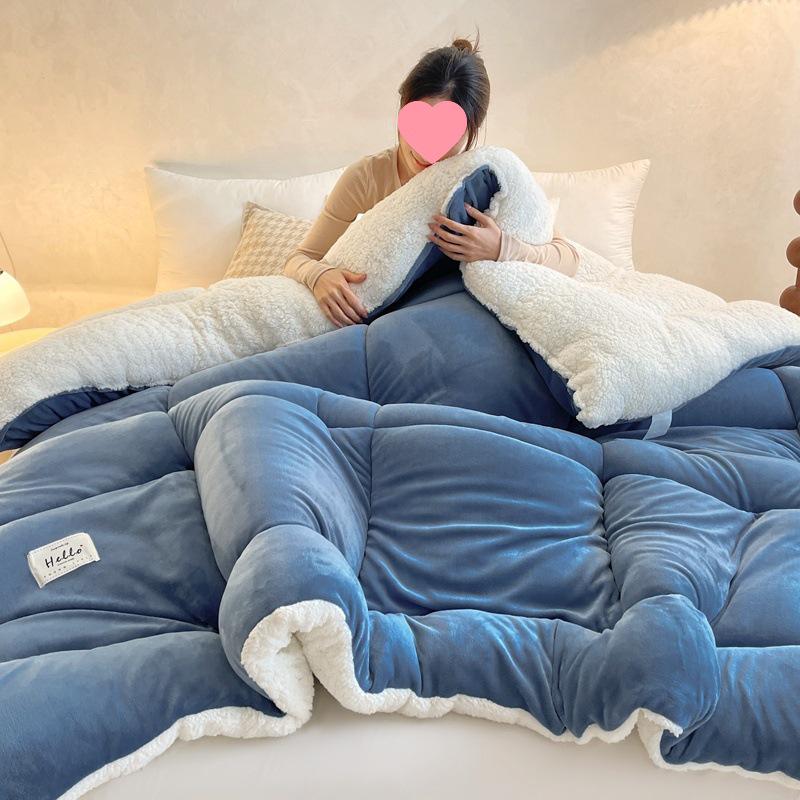 2025 Lambswool Velvet Quilt - Spring & Autumn Bestseller