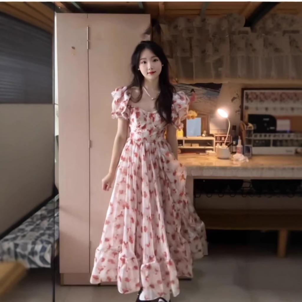 French sweet floral off-the-shoulder square collar dress for women's summer 2026 new gentle temperament medium and long princess dress