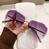 New fashionable rimless sunglasses, a popular style among influencers, offering UV protection and a slimming effect for women