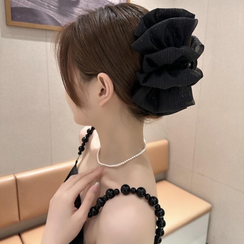 

Luxury Black Bow Cloud Hair Clip - Fashionable, Versatile, Large Shark Clip