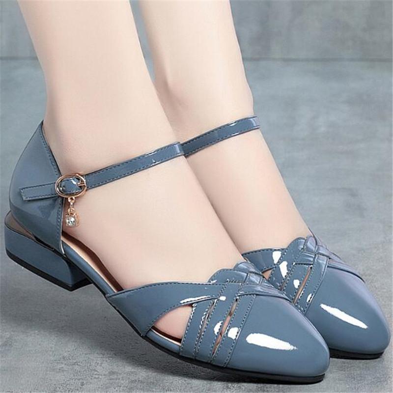 

Женская обувь Ремешок с пряжкой Женские сандалии Острый носок Квадратный каблук Офисные женские туфли Лодочки на каблуке Сандалии из марли на каблуке 35