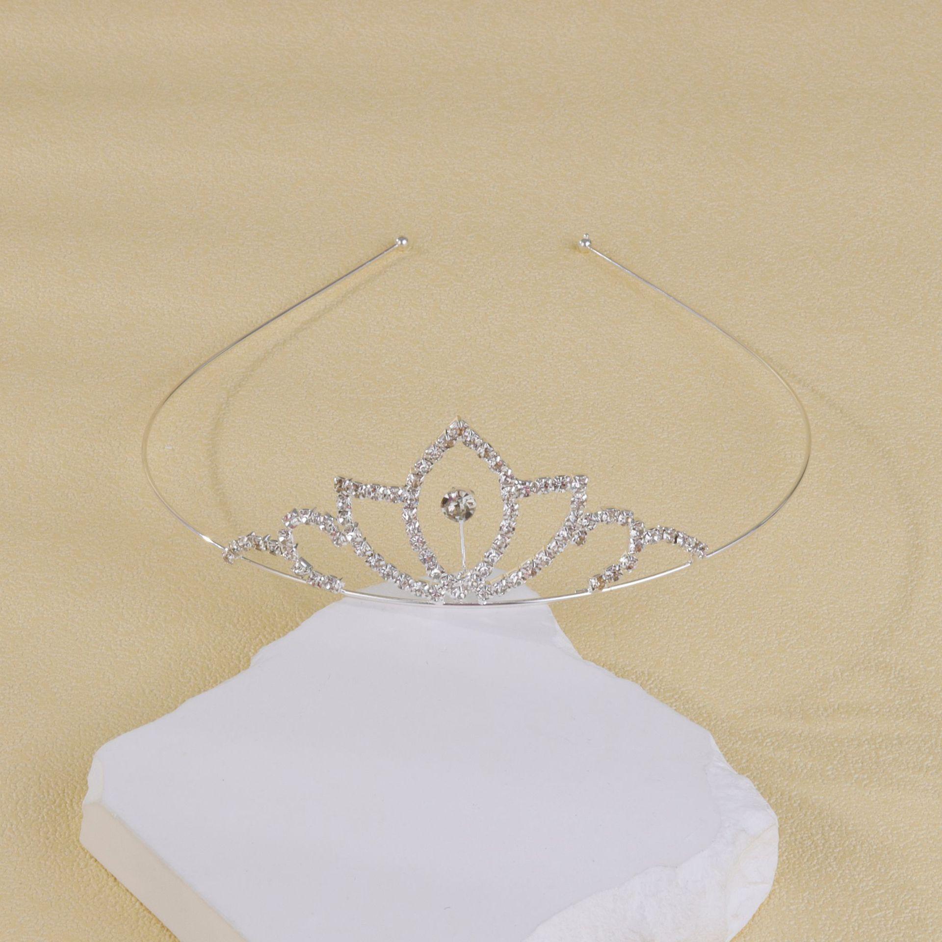 

Модный головной убор высокого чувства свадебного темперамента, повязка на голову, простая индивидуальная вечеринка по случаю дня рождения, стразы, маленькая корона