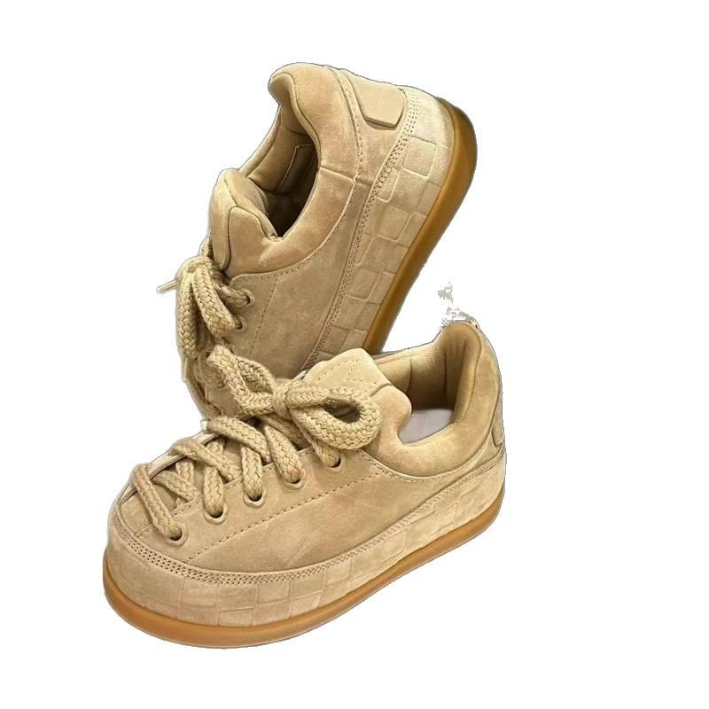 New thick-soled heightening casual shoes women's sports board shoes bread shoes fat Ding shoes autumn and winter