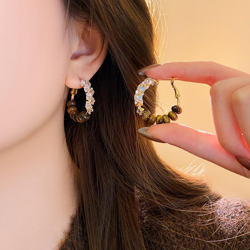 Autumn and Winter Retro Tiger's Eye Stone Round Zircon Earrings, Earrings, Temperament Versatile Earrings.