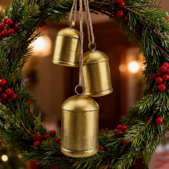 Decoração Sinos de Natal 3 Sinos de Vaca Vintage em Corda de Juta Sino de Ferro Rústico Feito à Mão para Porta Varanda Lareira Guirlanda Corrimão de Escada Decoração de Feriado