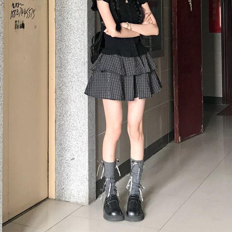 Womens Black and White Plaid Tiered Ruffle Mini Skirt S