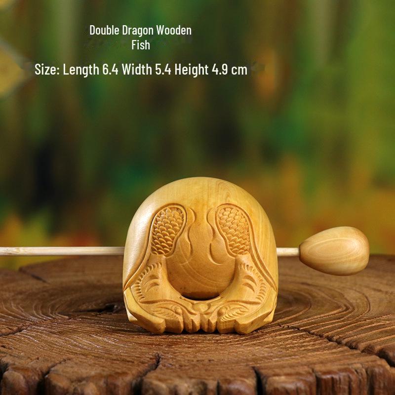 Portable Boxwood Percussion Meditation Instrument: Mini Wooden Fish Carving, Perfect as a Gift or Decorative Ornament.