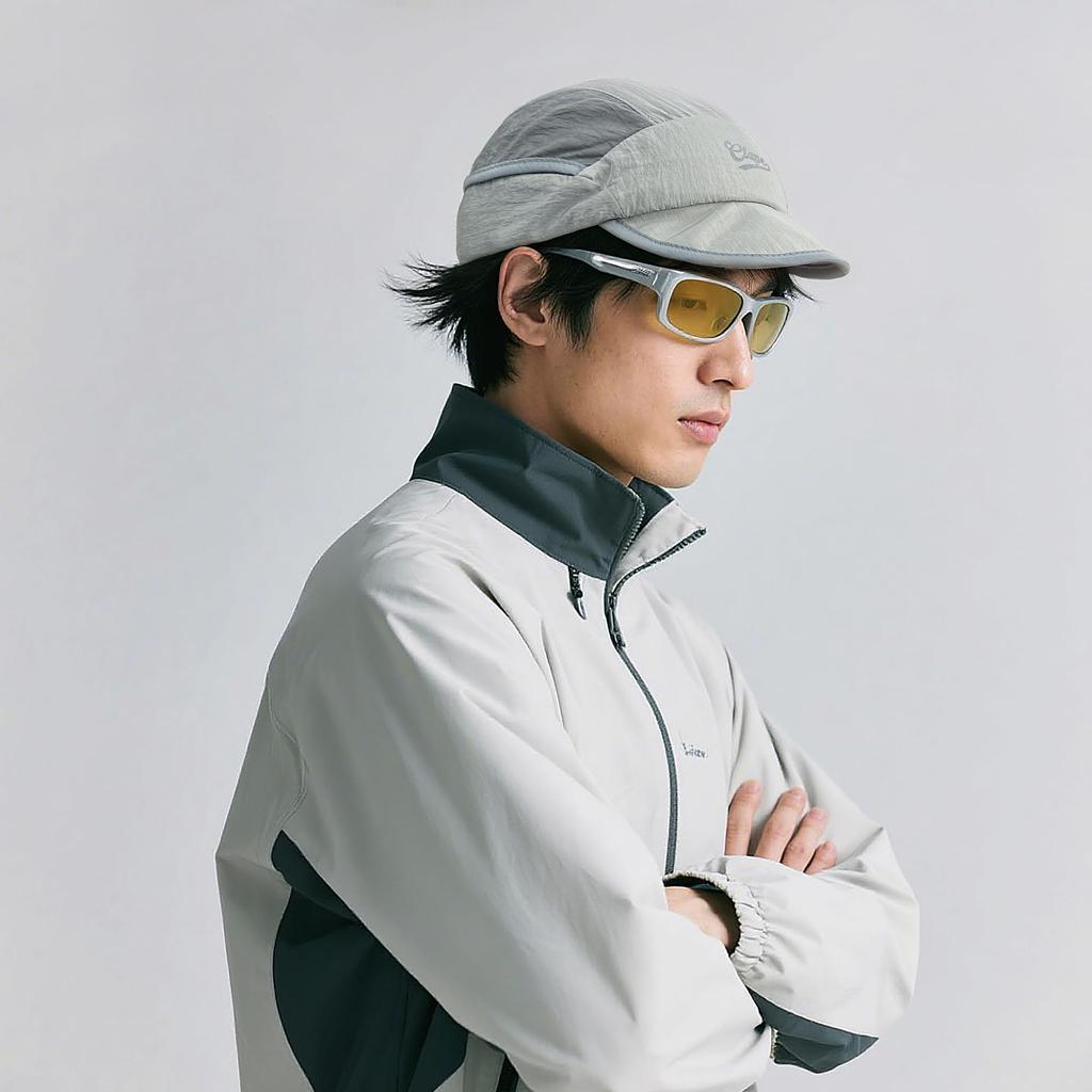 Clape Short Brim Cycling Cap with Inner Helmet Summer Outdoor Cycling Cap with and Sports Cap Brim, Logo, Adjustable, Lightweight, Breathable,