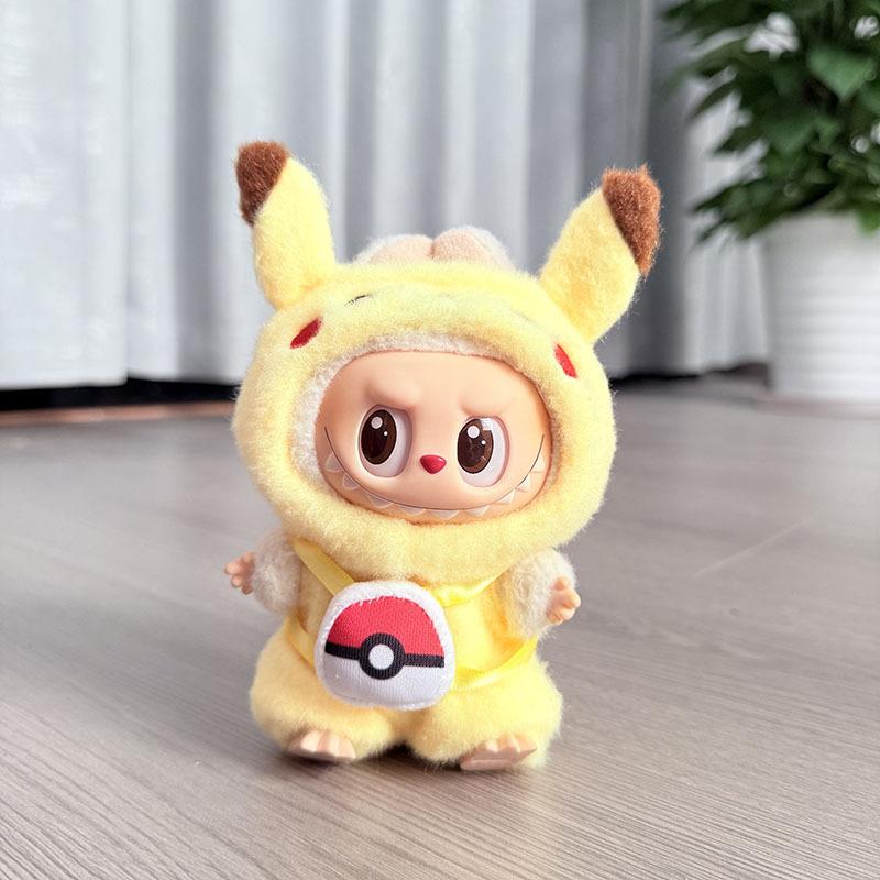 

4 стиля для одежды Labubu, набор Pokemon Pikachu, костюм для ролевых игр, персонажи мультфильмов, аксессуары Labubu no doll
